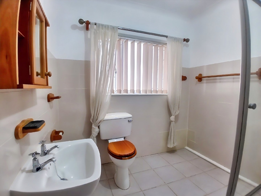 5 Bedroom Property for Sale in Universitas Ridge Free State